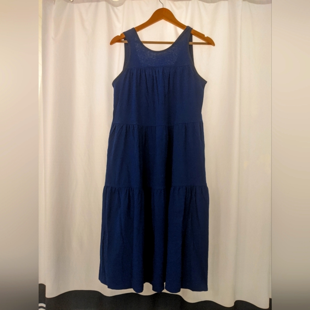 Everlane tiered dress